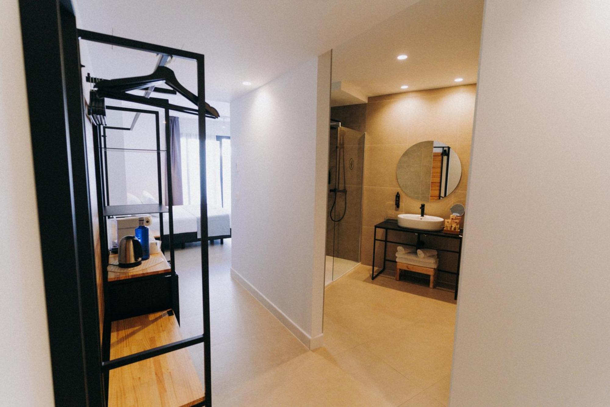 Alove Hotel